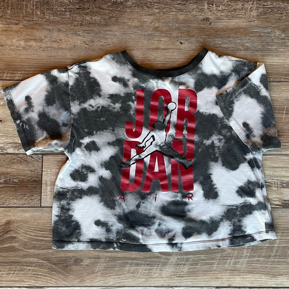 Jordan Black and White grunge pattern Short Sleeve shirt with red graphics